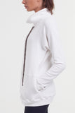 Voyge Sweater - White